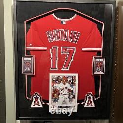 2018 Topps Chrome Shohei Ohtani RC Cards and Autographed Jersey Topps Authentics