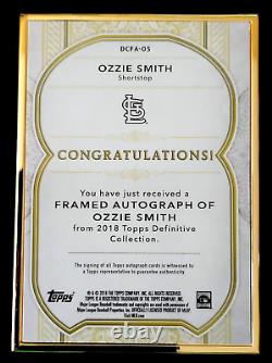 2018 Topps Definitive Gold Framed OZZIE SMITH MLB SP On-Card Auto /30 #DCFA-OS