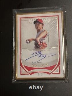 2019 Topps Definitive Collection Gold Framed Shohei Ohtani On-Card Auto #1/1