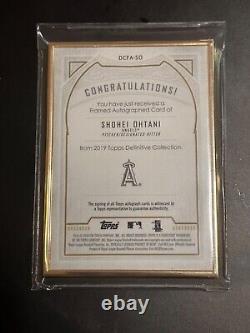 2019 Topps Definitive Collection Gold Framed Shohei Ohtani On-Card Auto #1/1