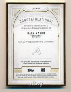 2019 Topps Definitive HANK AARON Gold Ink Gold Framed On Card Auto #4/10