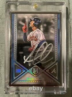 2019 Topps Museum Ozzie Albies Museum Framed Auto Black Parallel (3/5)