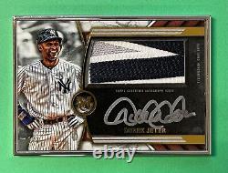 2022 Topps Museum Collection Derek Jeter Auto Jersey Patch Silver Framed 1/1