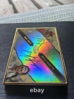 Mike Trout Bryce Harper Framed Dual Auto 1/1 2020 Topps Gold Label