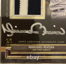 2020 Topps Museum Collection Yankees Mariano Rivera Gold Framed Patch/auto 1/1