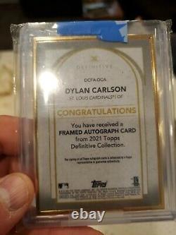 2021 Topps Definitive Dylan Carlson Auto Carte Rookie Encadrée D'or Dans La Monnaie 12/30