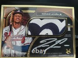2021 Topps Museum Framed Double Auto Patch Book Acuna / Freeman 1/1