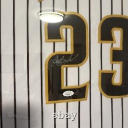 Fernando Tatis Jr. Maillot encadré personnalisé signé