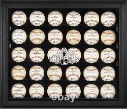 Les Chicago Cubs, champions de la Série mondiale MLB 2016, boîtier noir encadré avec logo et 30 balles.